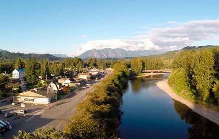 View of a river and mountain community of Fall City